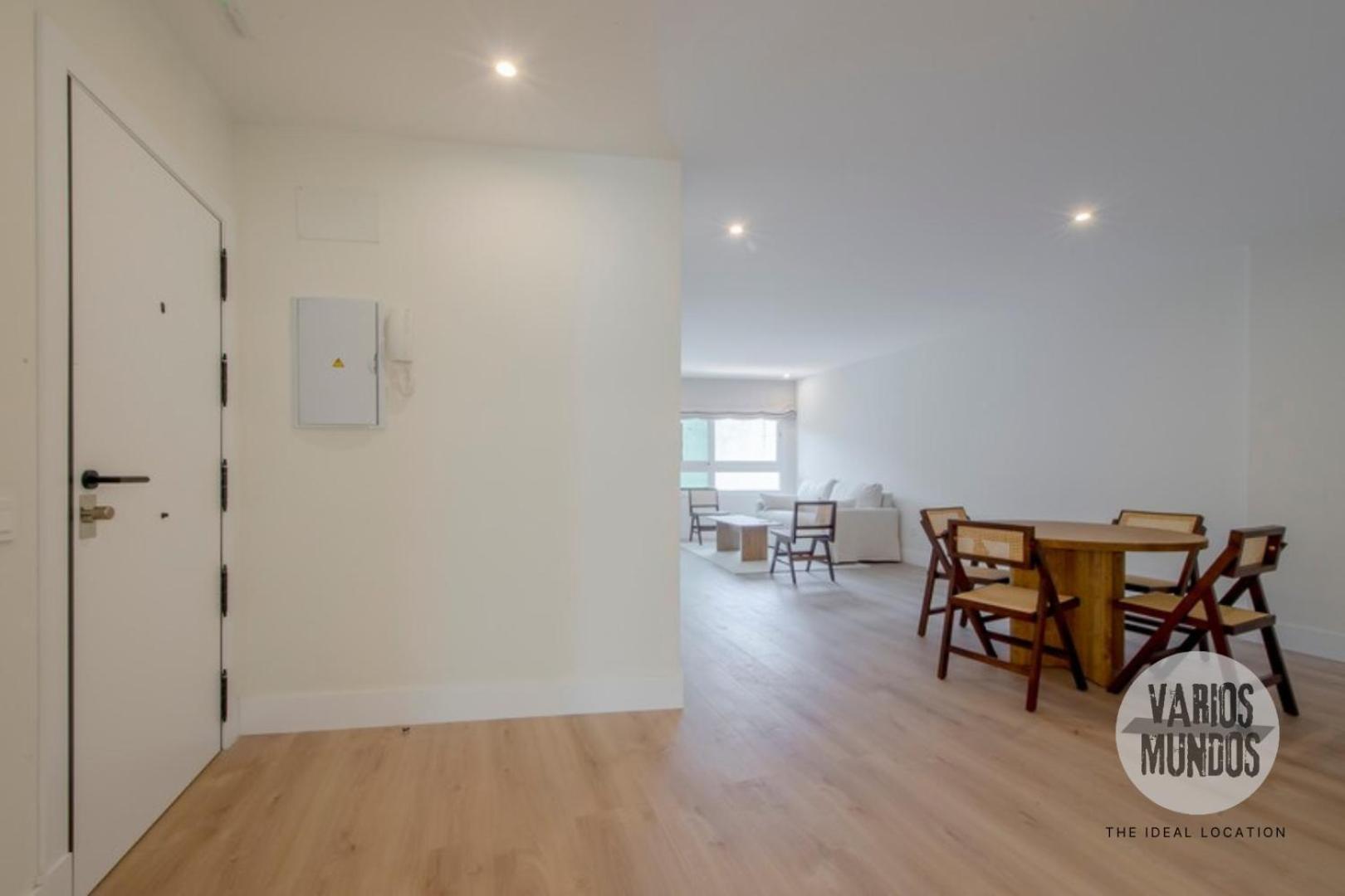 Tu Estancia Para 6 En Malasana Conoce San Bernardo 20 — Photos 3
