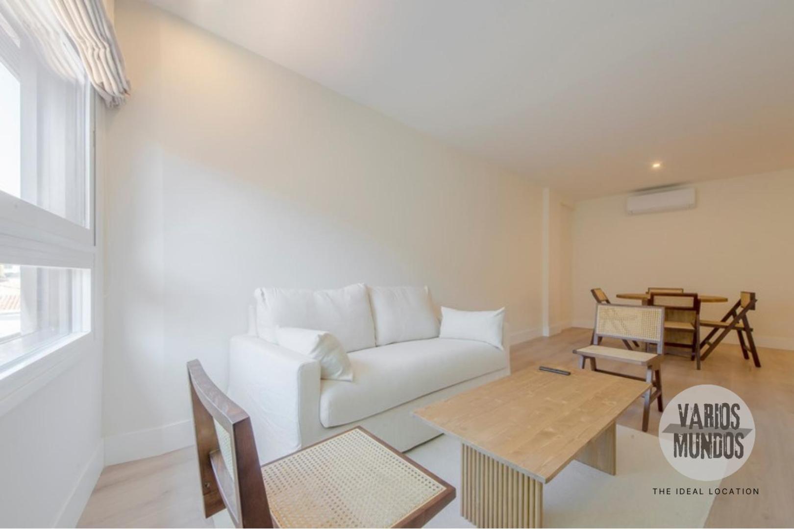 Tu Estancia Para 6 En Malasana Conoce San Bernardo 20 — Photos 2